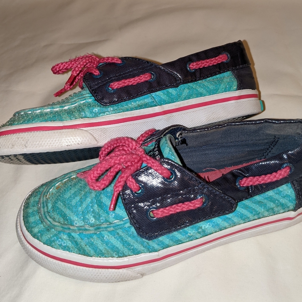 Girls sz 12 Sperry